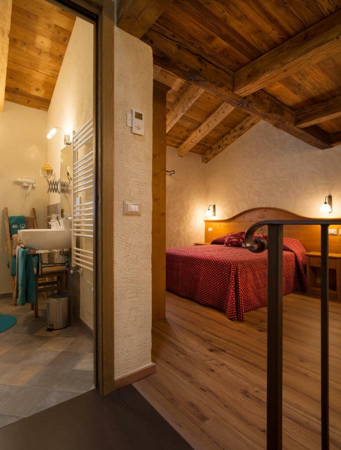 Appartements Moraine Enchantee Aosta Eksteriør bilde